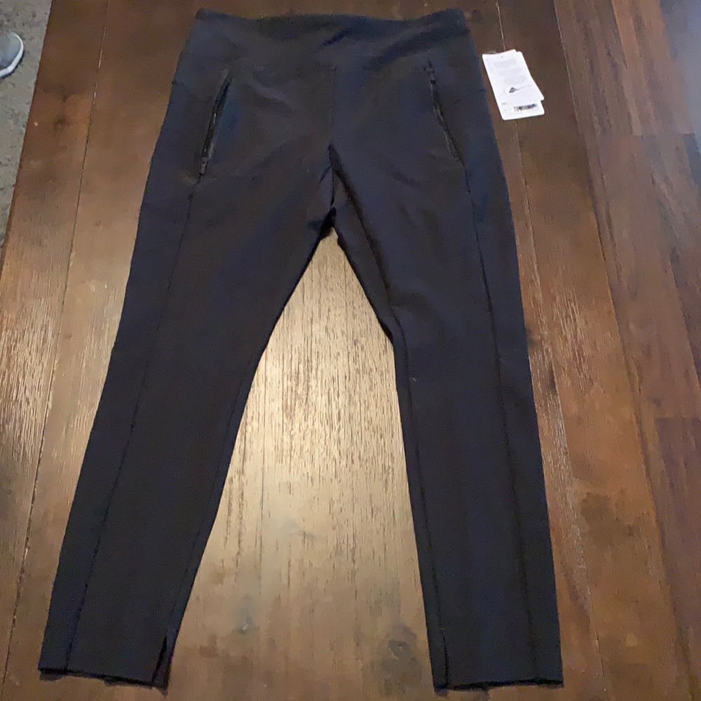 Athleta Stellar Black Tights Leggings Size MP Medium Petite - NWT New with Tags